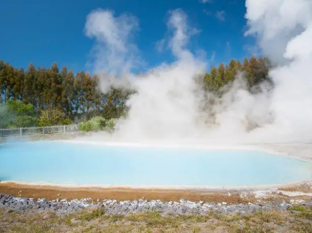 Nz north taupo wairakei terraces spa bath