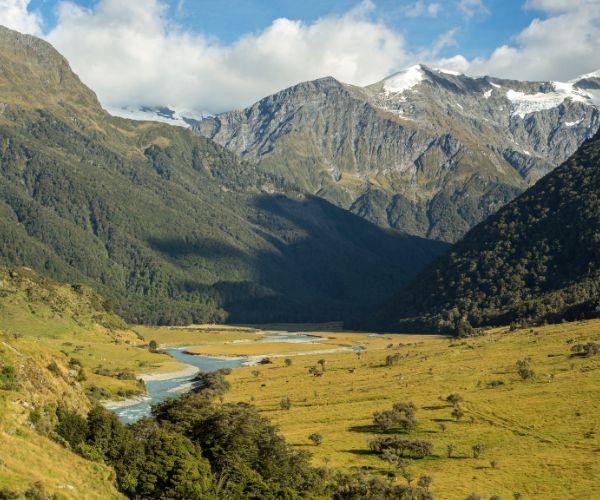 nz-south-mount aspiring-mountains