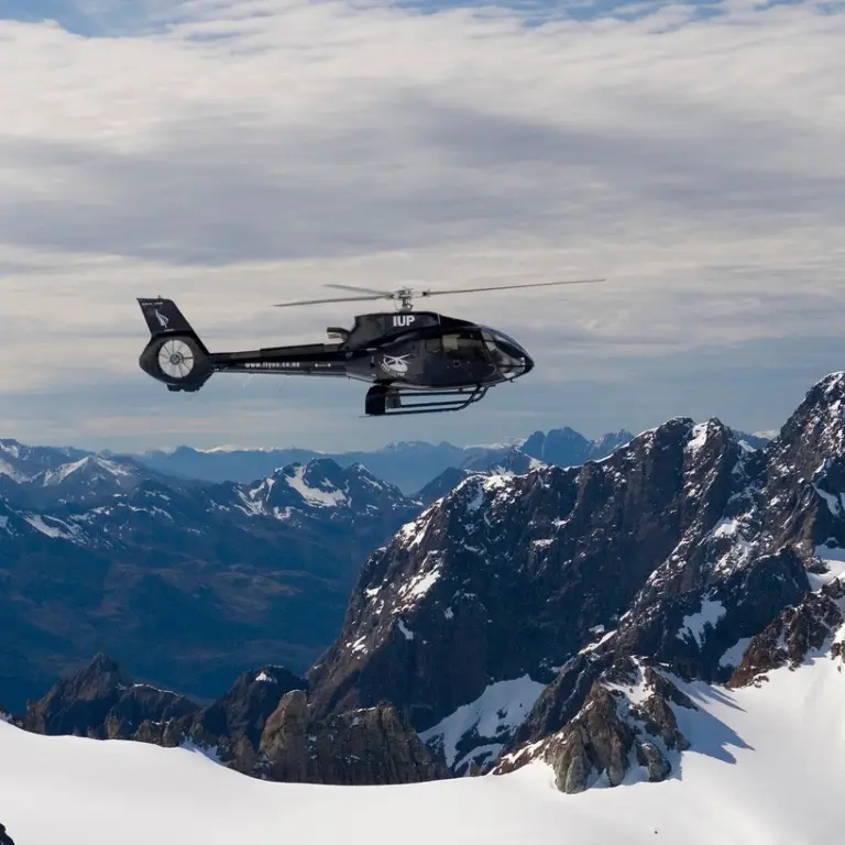 Helikoptervlucht boven Mount Aspiring