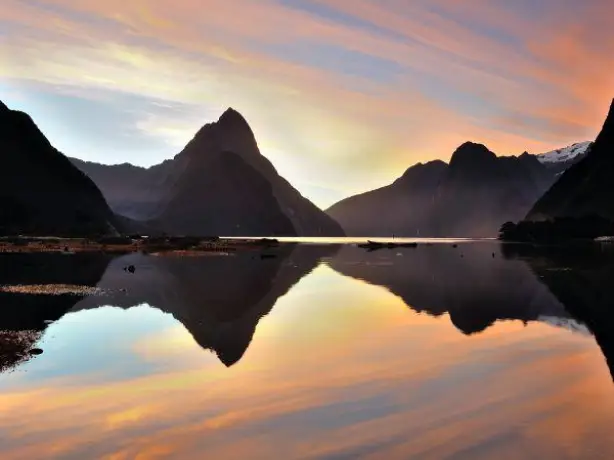 nz-south-fiordland national park-milford sound
