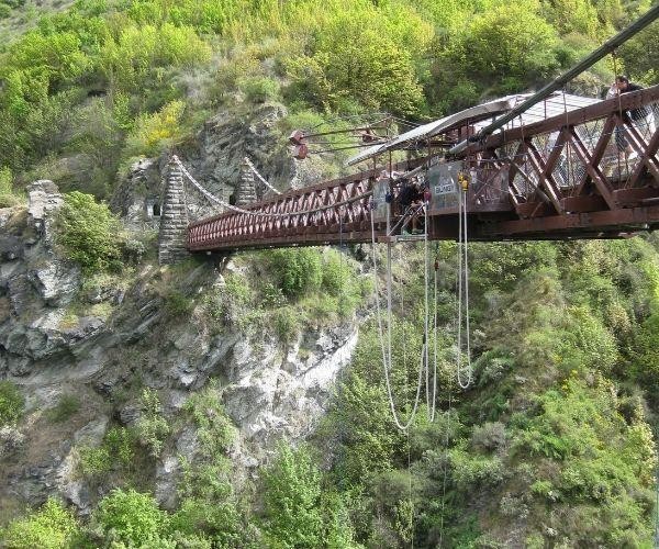 nz-south-queenstown-bungy jump-kawarau bridge