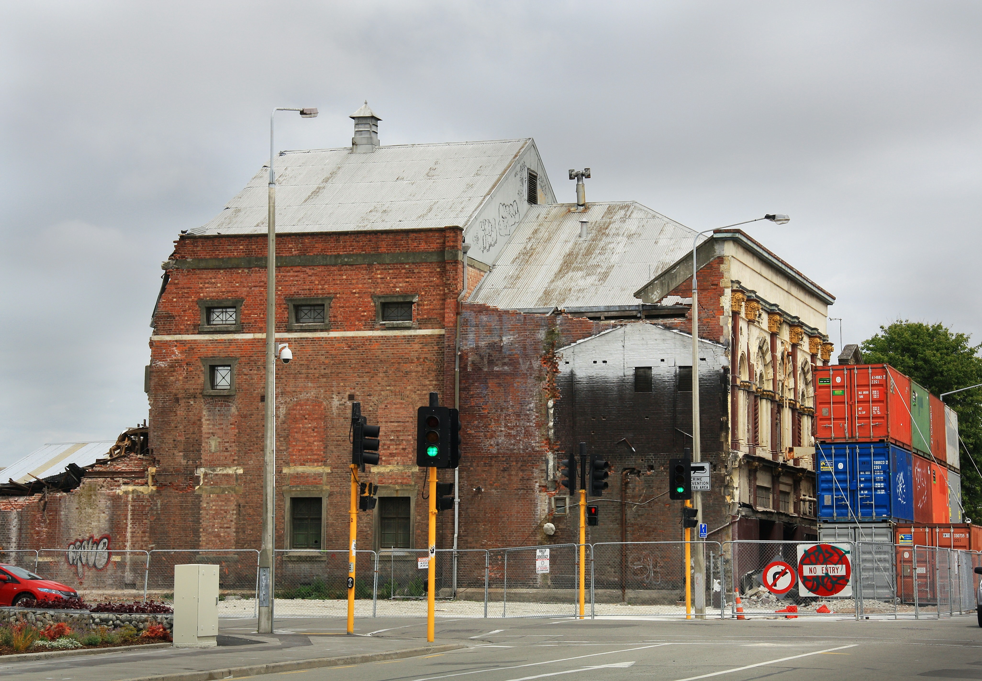 newzealand-south-christchurch-earthquakedamage