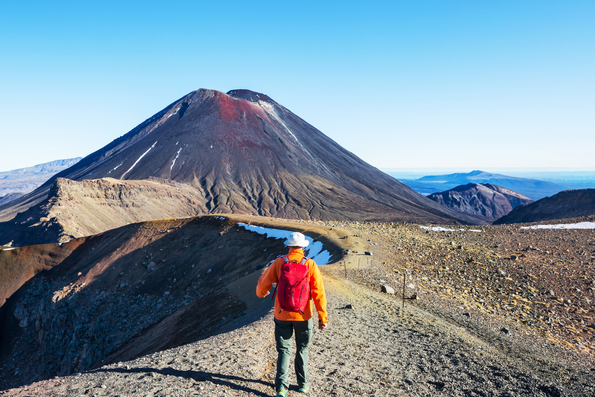 Newzealand north tongariro hiking1
