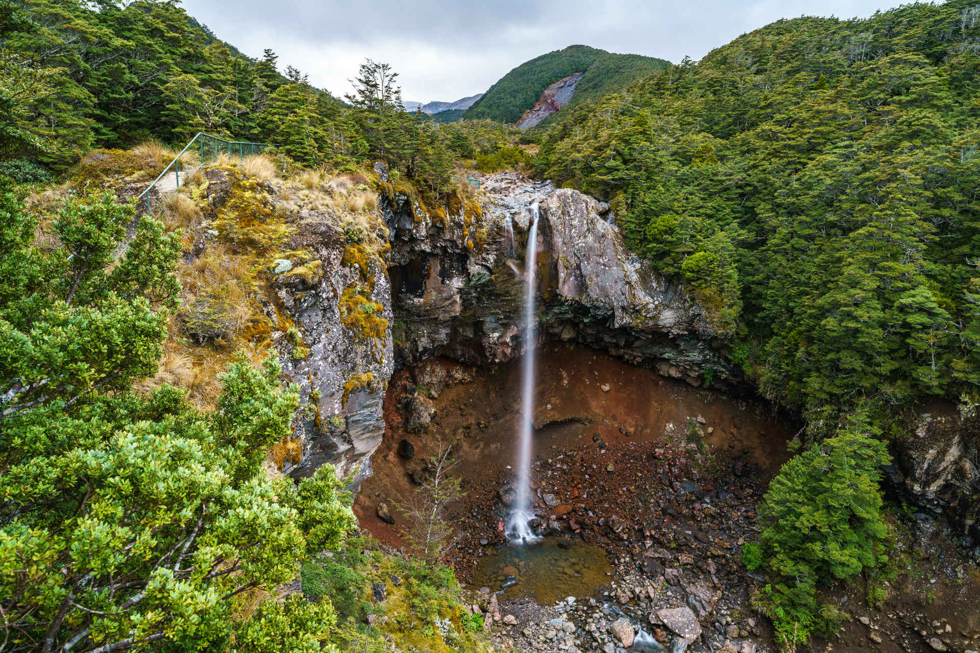 Newzealand north tongarironp mangawherofalls