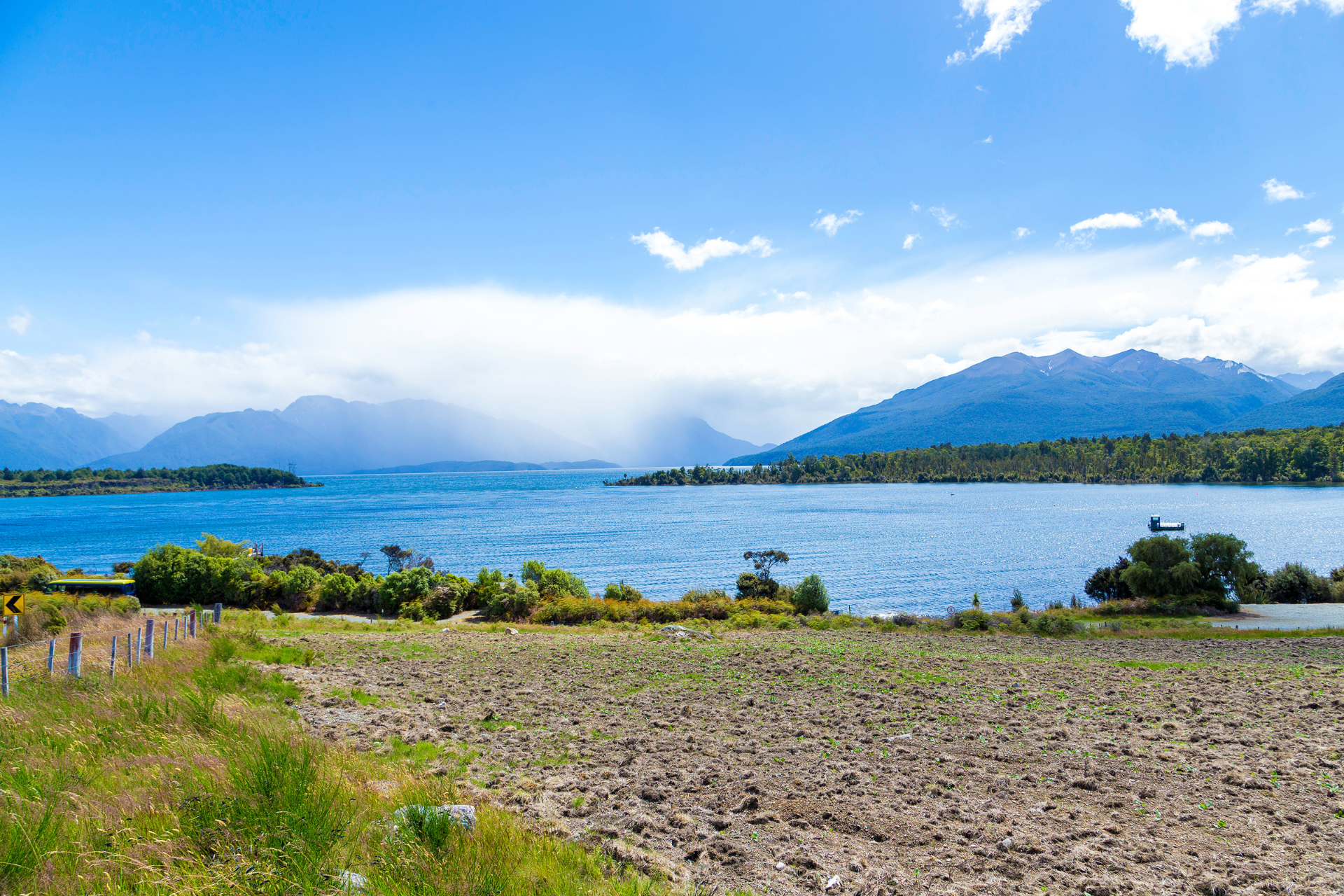Newzealand south fiordland lake te anau