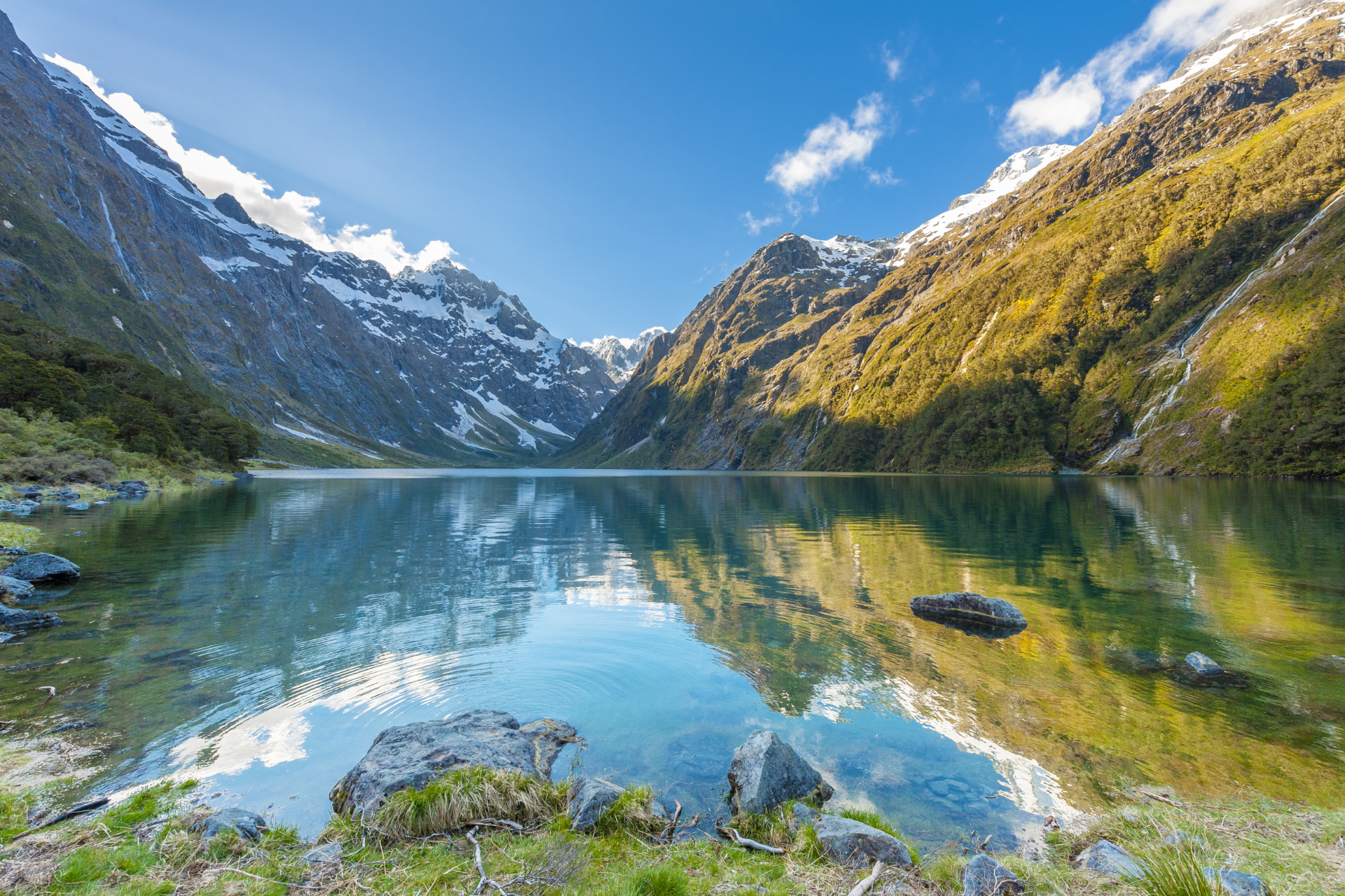 Newzealand south fiordland lakemarian