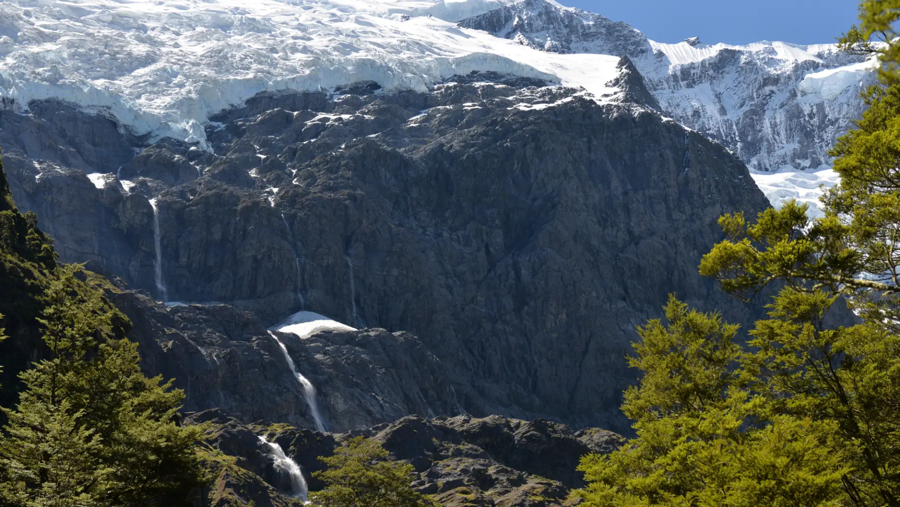 Newzealand south mountaspiring robroyglacier