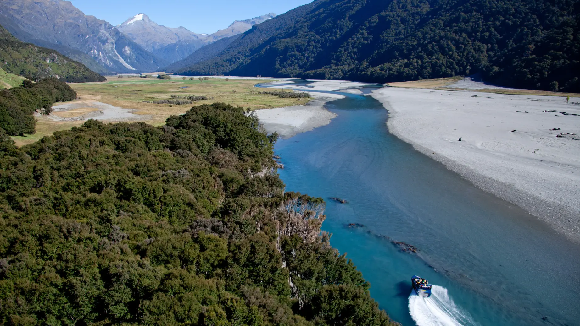 Nz mount aspiring national park jetboat 1