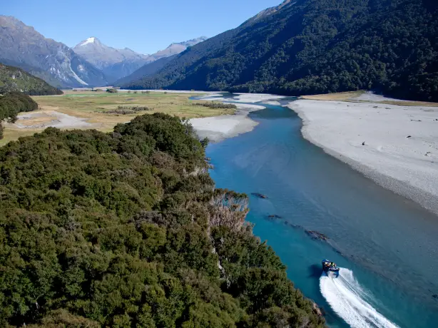 Nz mount aspiring national park jetboat 1