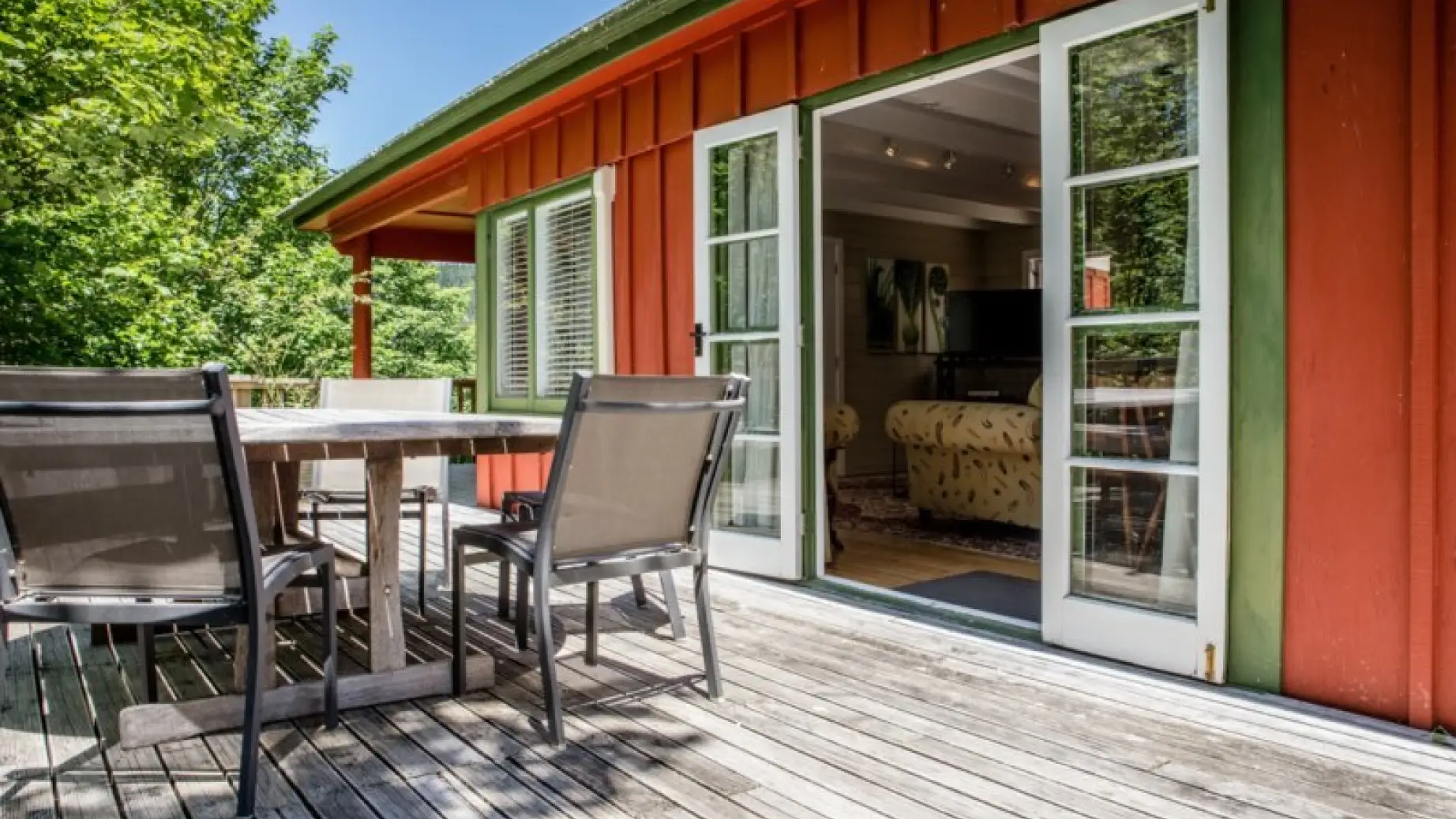 Nz rotorua cottage terrace family stays luxury