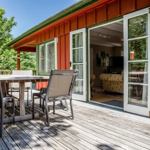 Nz rotorua cottage terrace family stays luxury