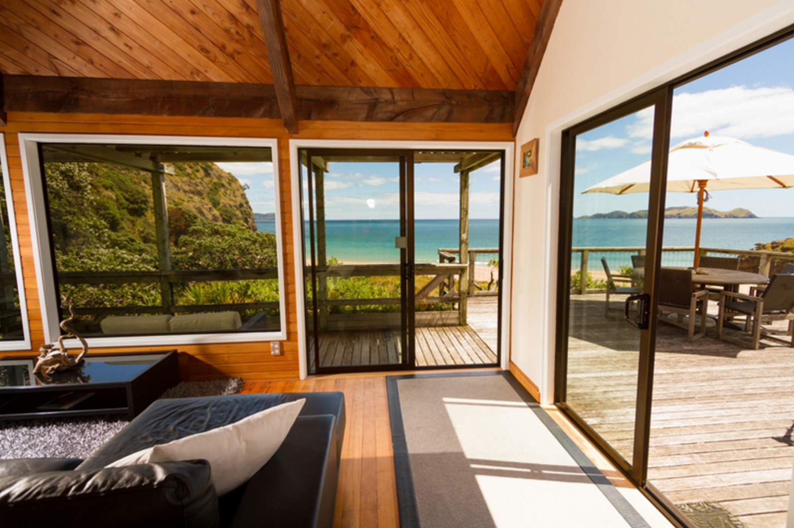 Nz tauranga bay villa beach view family stays very comfortable