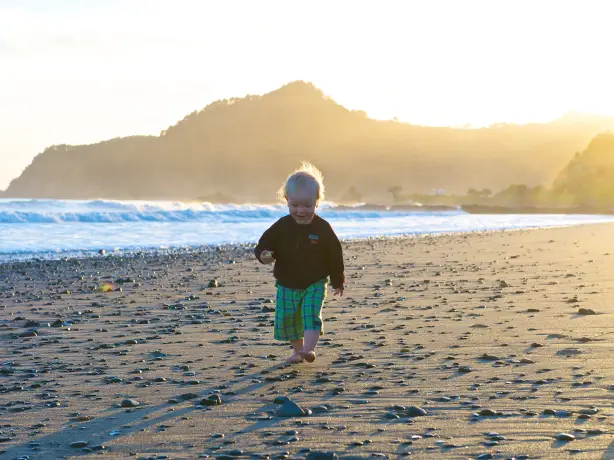 Nz coromandel young child beach family best travel time