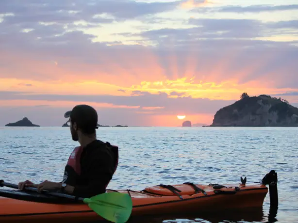Neuseeland Nordinsel Coromandel Cathedral Cove Kajak Tour