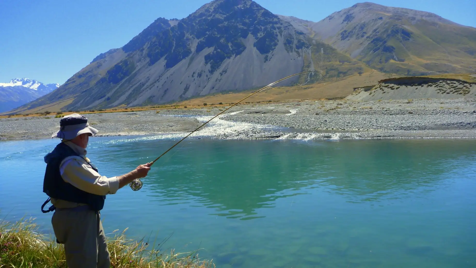 Nz aspiring fly fishing 2 friends active