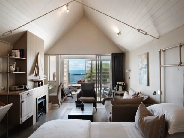 Nz waiheke island lodge bedroom view friends stays luxury