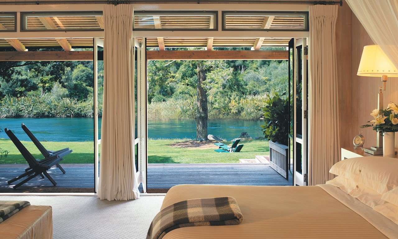 Nz huka lodge 1 solo luxury