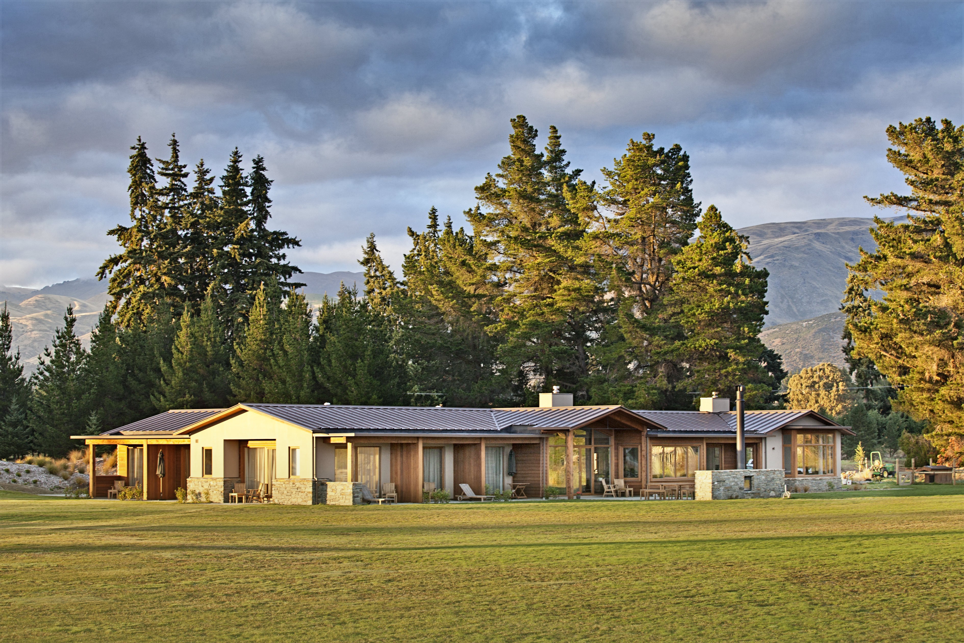 nz-south-mt aspiring-wanaka lodge-outside nature view-solo stays-luxury