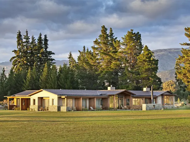 nz-south-mt aspiring-wanaka lodge-outside nature view-solo stays-luxury