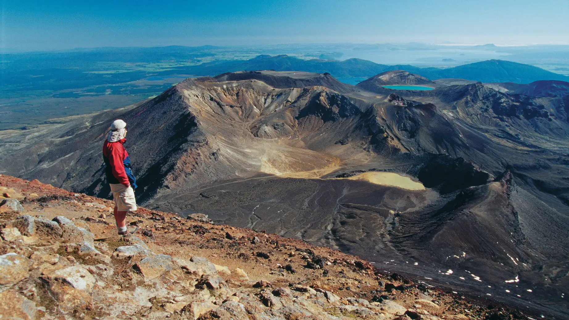 Nz tongariro alpine crossing solo best travel time