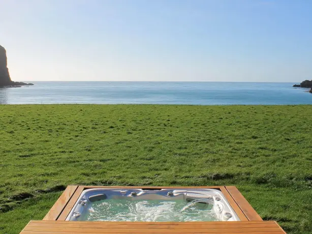 Nz annandale banks peninsula spa solo best travel time