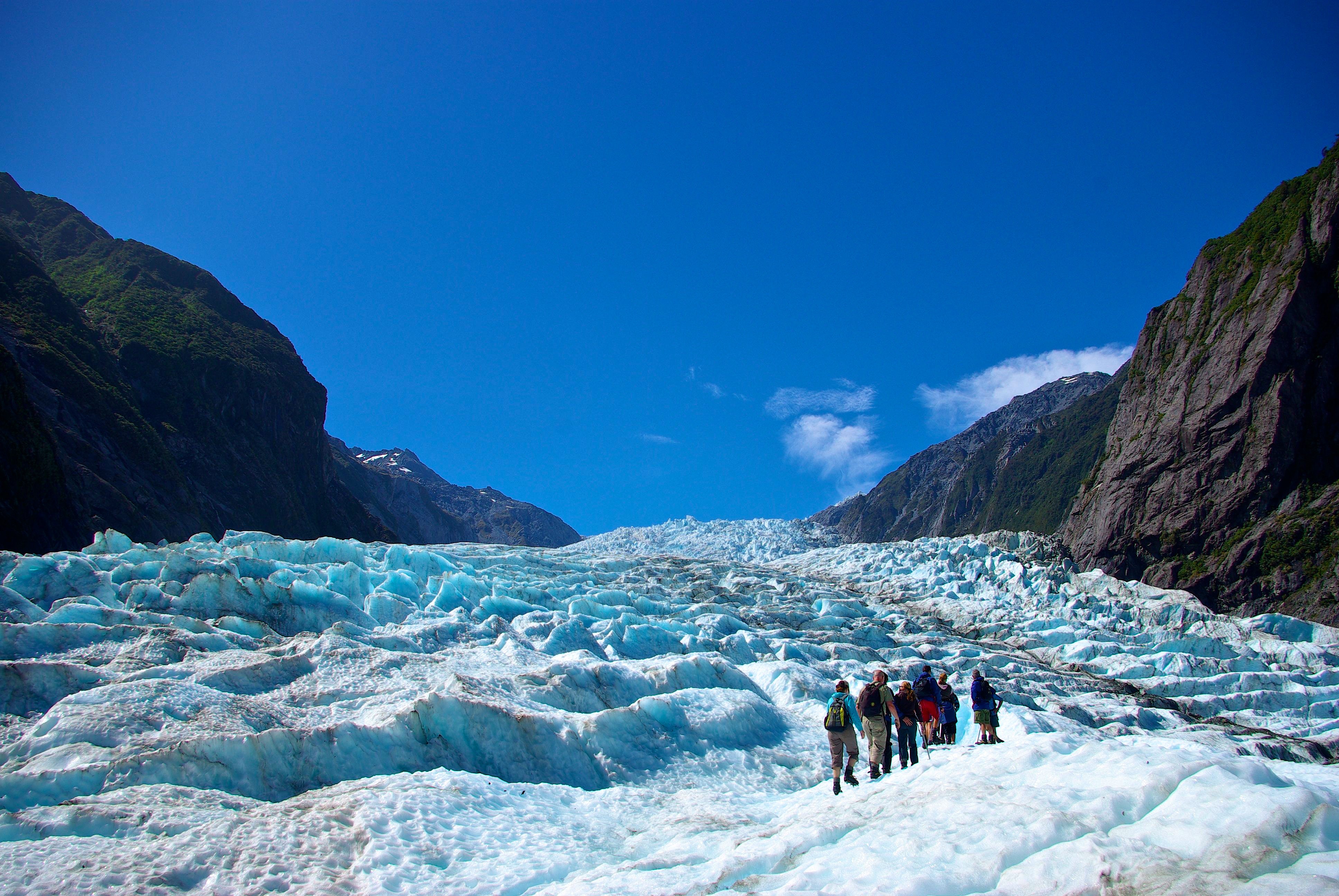 Nz fox glacier heli hiking solo best travel time