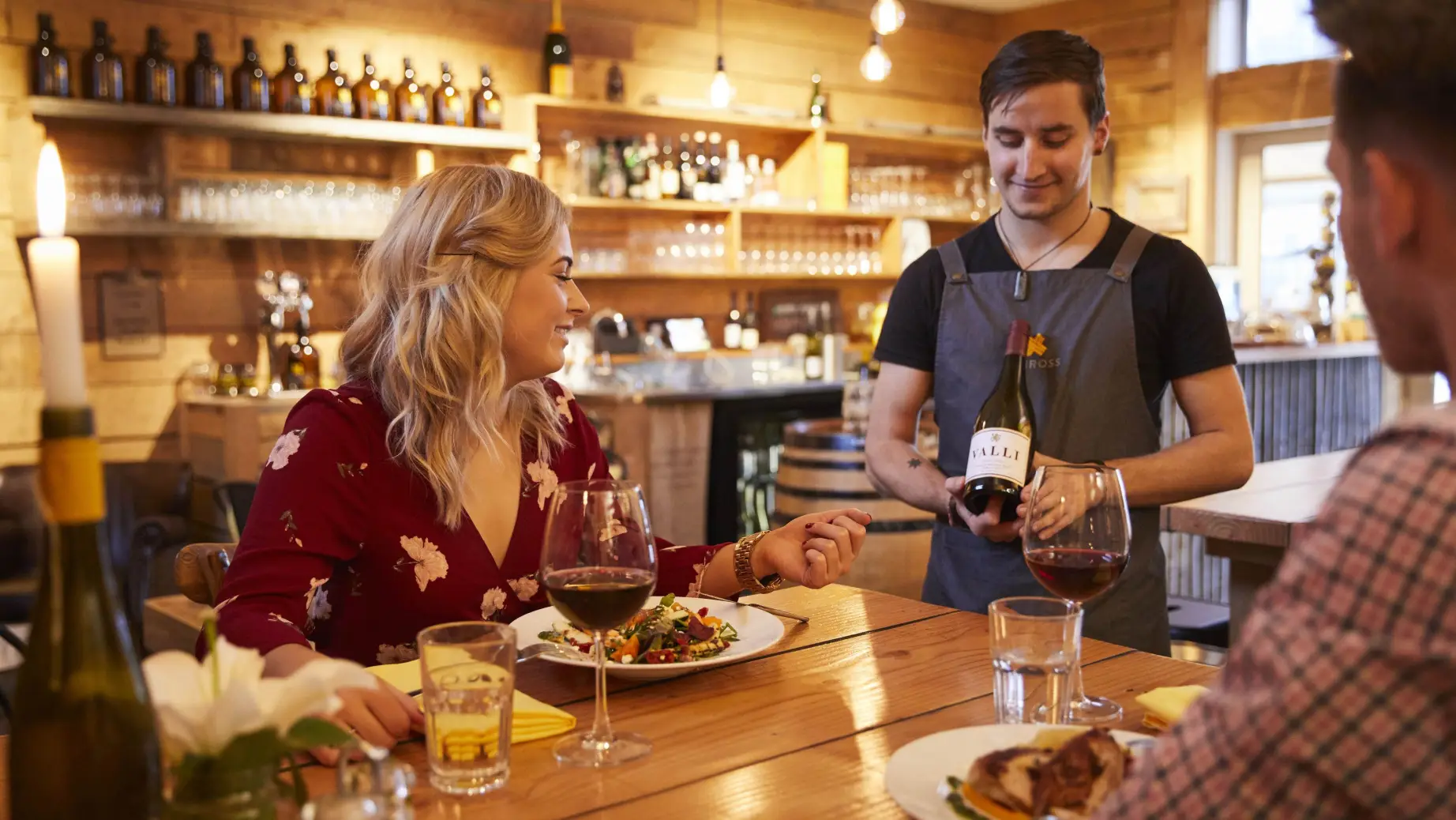 nz-queenstown-cottage-winery-partner-accommodation-comfortable