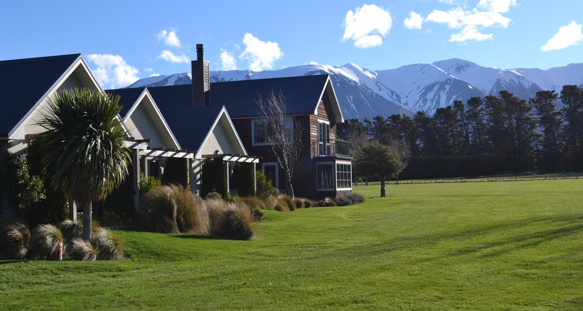 nz-canterbury-lodge-mountain-view-partner-accommodation-comfortable