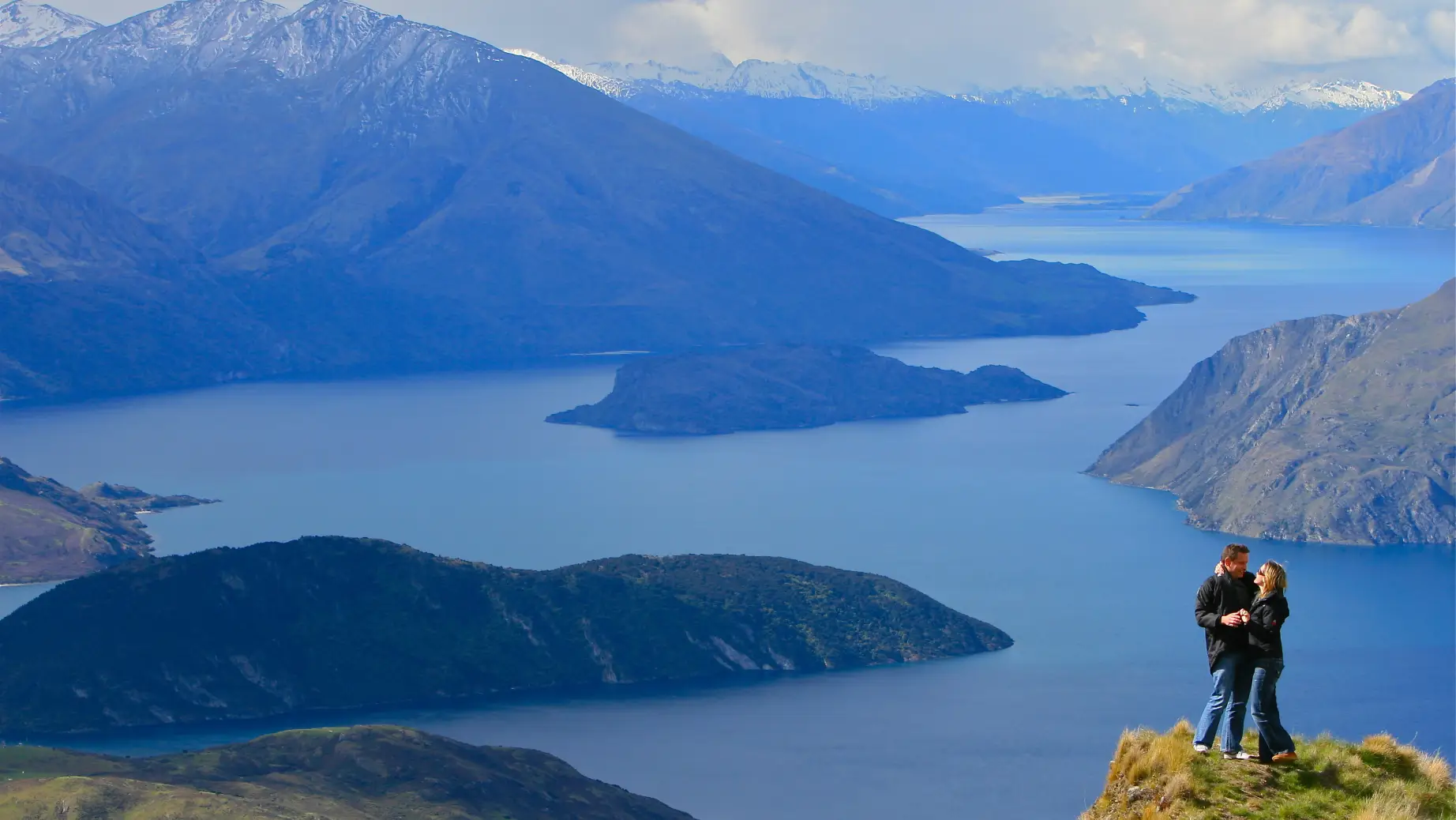 nz-south--queenstown-wanaka-ridgeline adventures-romance in the mountains-helicopter alpine picnic