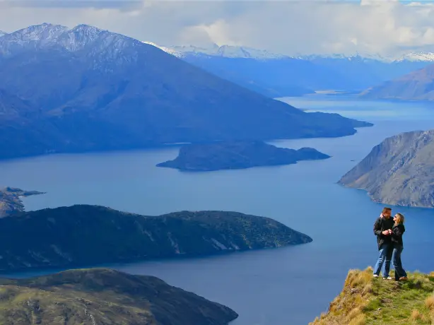 nz-south--queenstown-wanaka-ridgeline adventures-romance in the mountains-helicopter alpine picnic