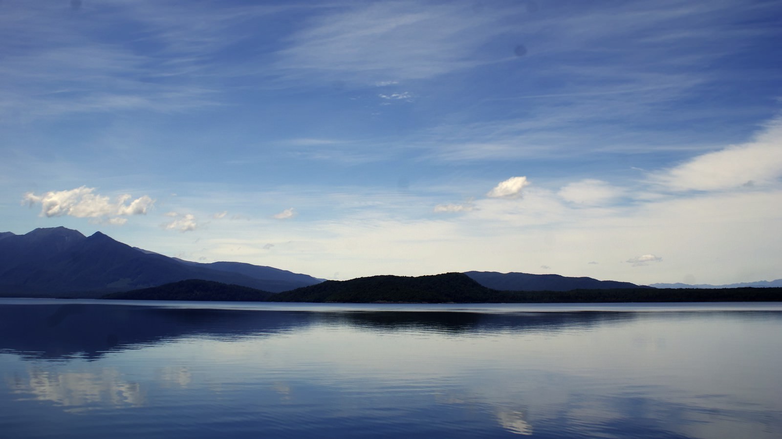 nz-south-lake te anau-partner-easygoing