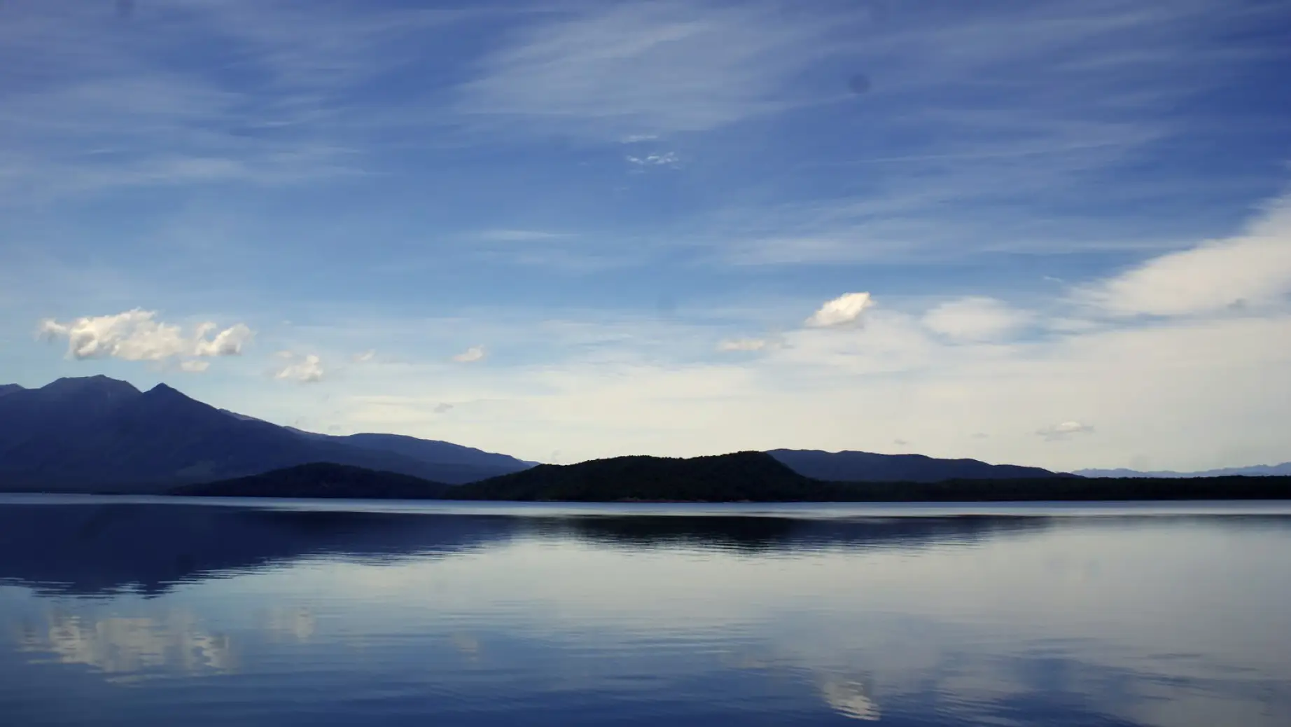 nz-south-lake te anau-partner-easygoing