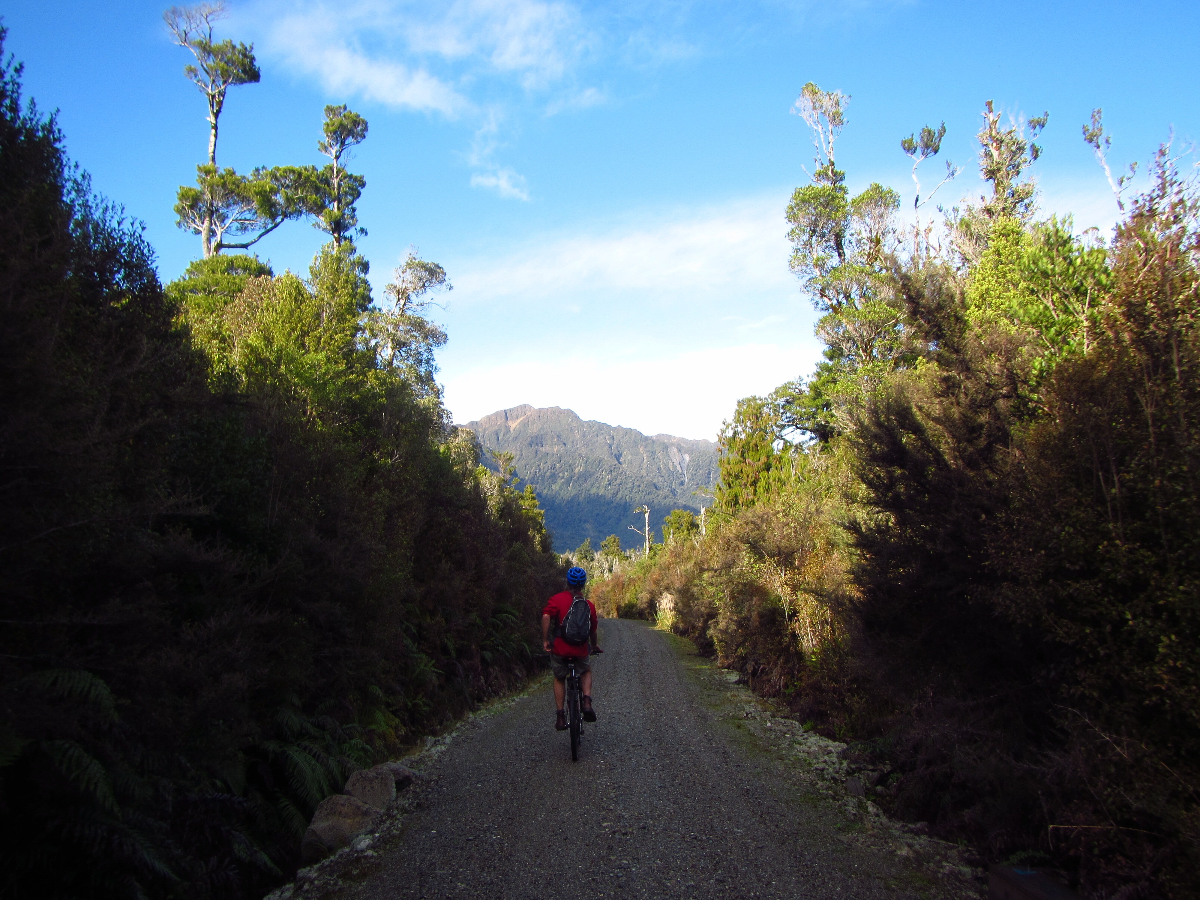 Nz wilderness trail shuttle 4 partner adventure