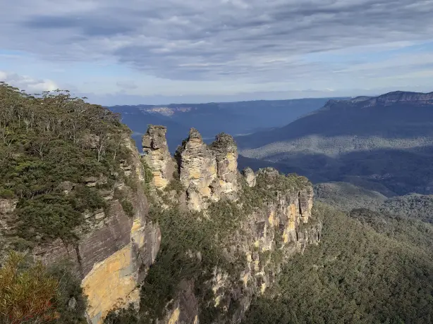 AUS review corerica Blue Mountains 1 The Three Sisters