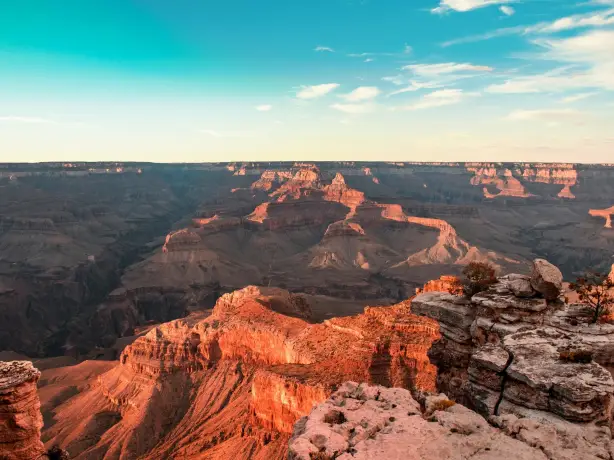 Rote Felsschluchten des Grand Canyon in den USA