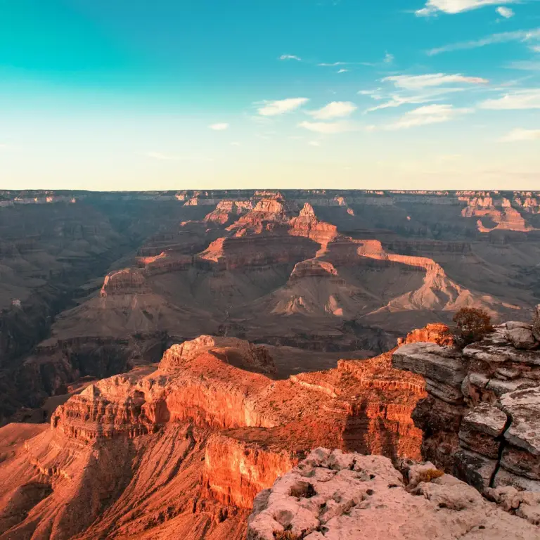 Rote Felsschluchten des Grand Canyon in den USA
