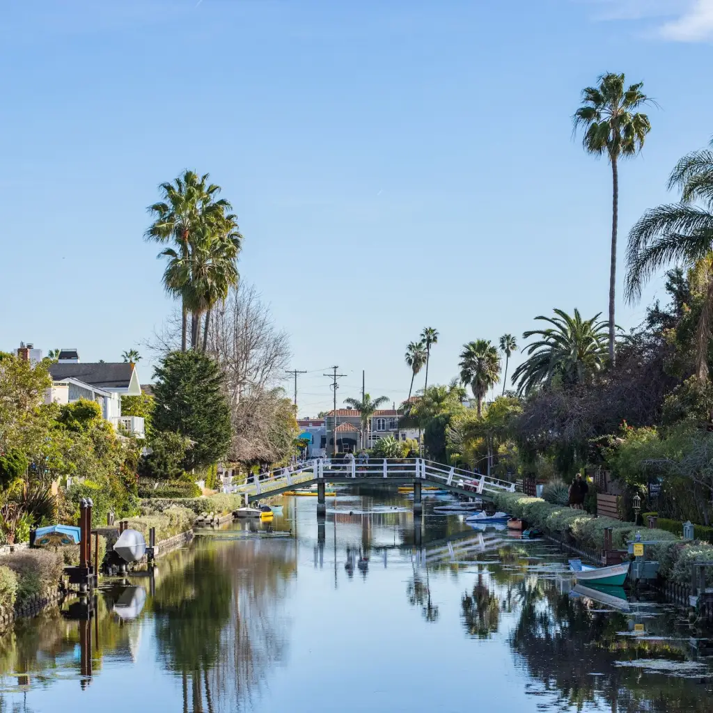 Blick auf die Kanäle von Venice in Los Angeles
